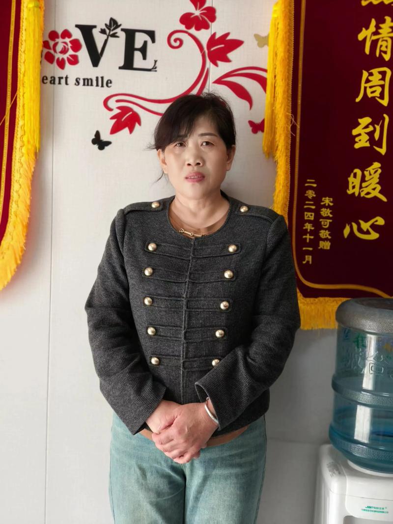 家庭的守护者：保姆服务行业的最新动态